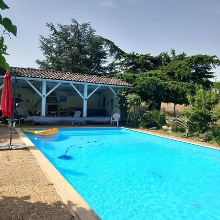 Chez Pepette Et Serge * Montdragon